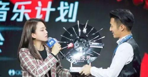 娱乐吃瓜爆料背景音乐,揭秘吃瓜爆料背后的音乐魅力